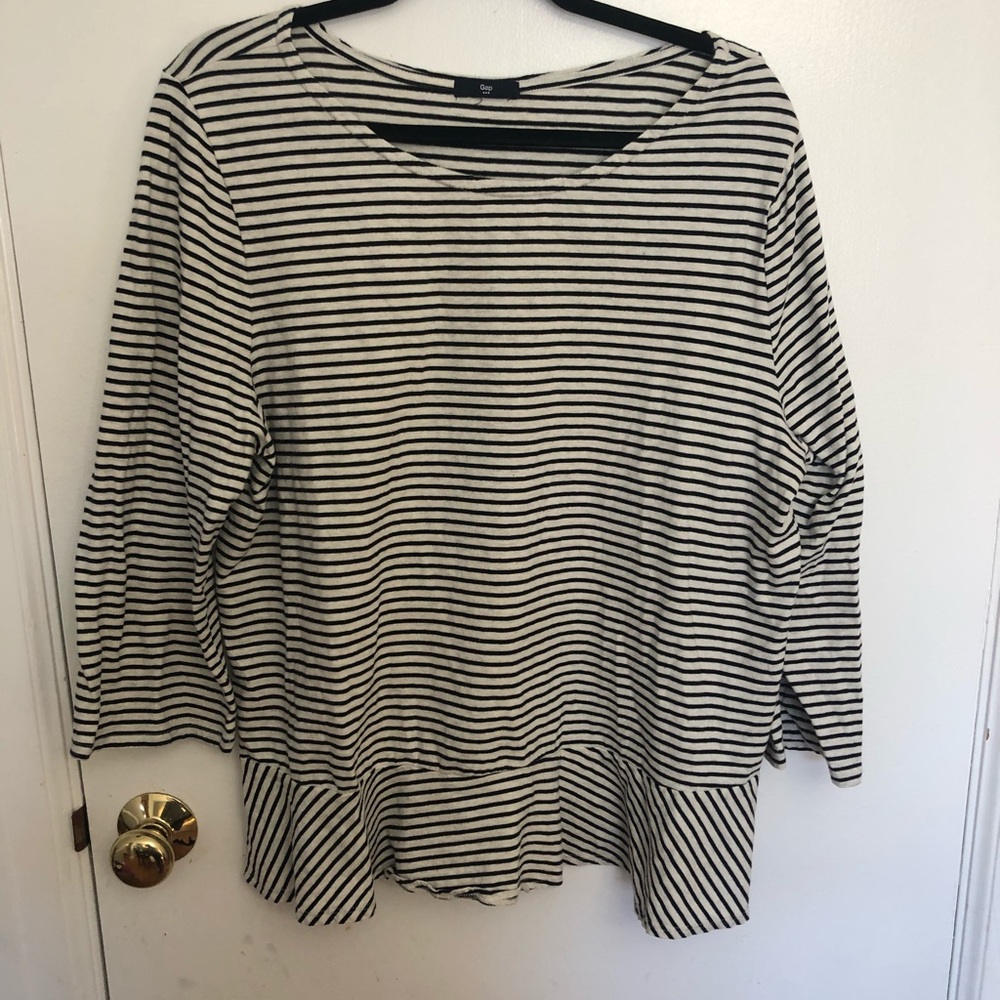 gap striped top